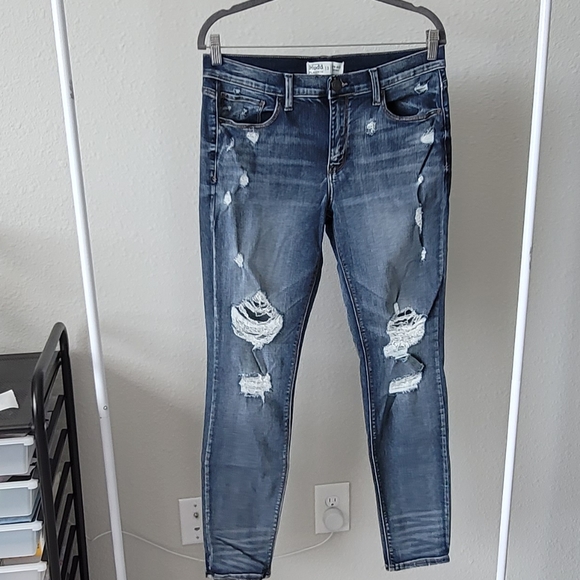 mudd low rise skinny jeans